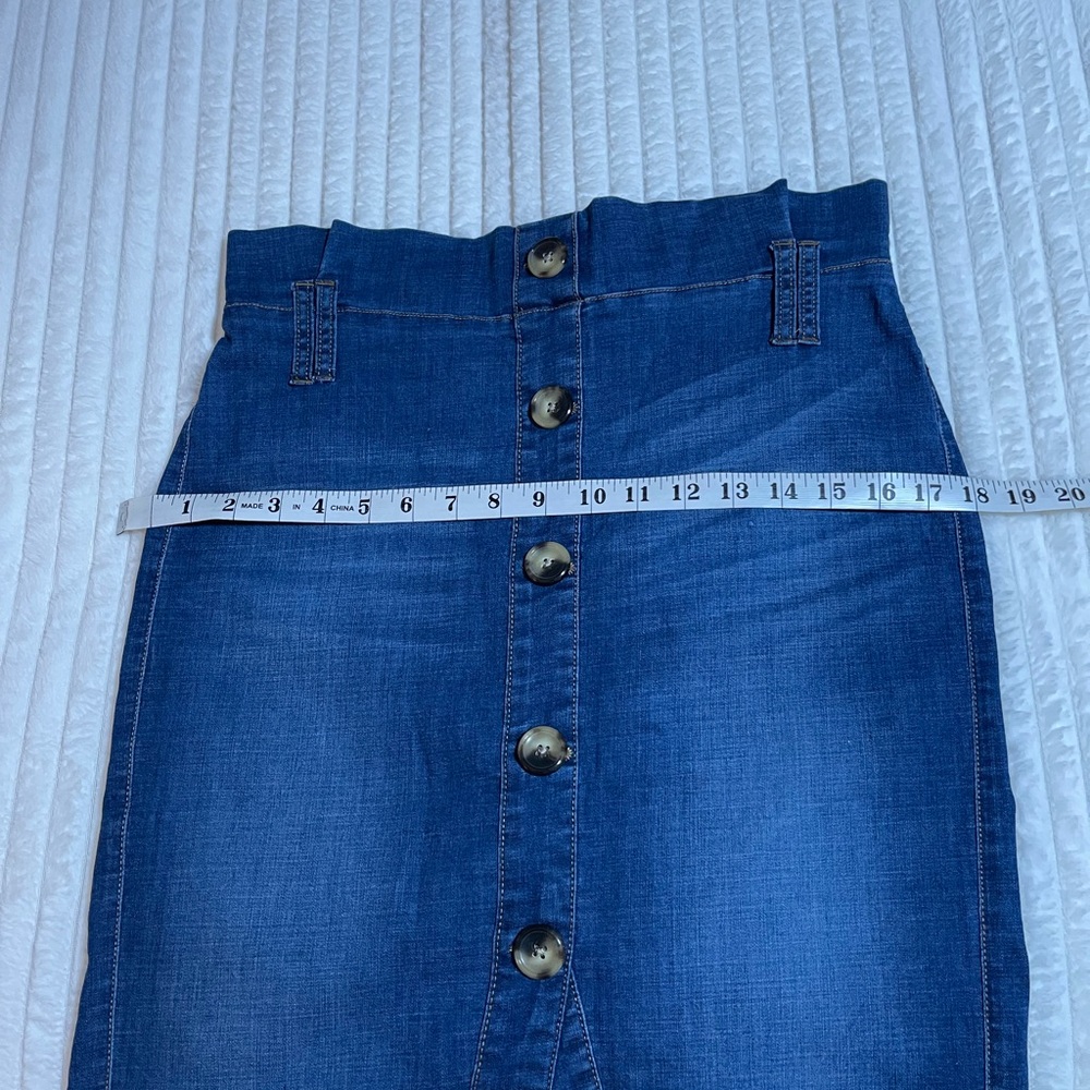 One 5 One | Button-Front | Denim Pencil Skirt - Picture 7 of 12